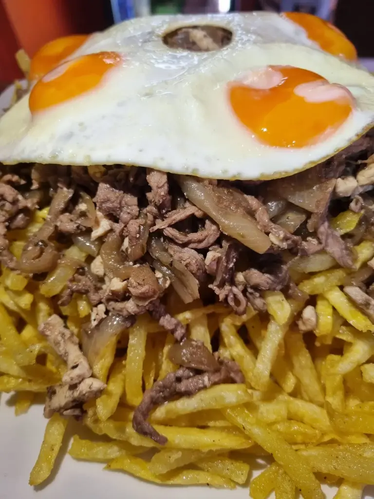 Chorrillana para 3 + bebida